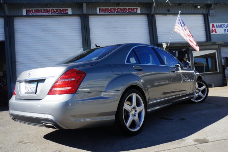 Mercedes-Benz S-Class S550 2013