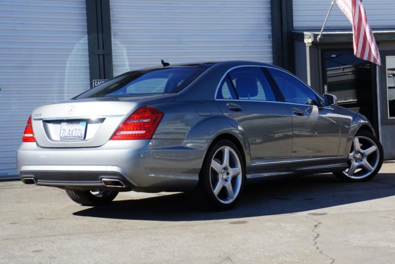 Mercedes-Benz S-Class S550 2013
