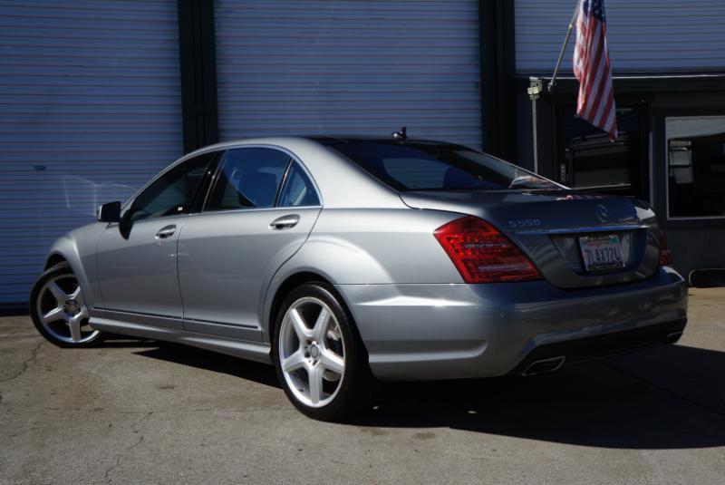 Mercedes-Benz S-Class S550 2013