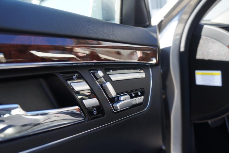 Mercedes-Benz S-Class S550 2013