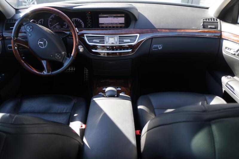 Mercedes-Benz S-Class S550 2013