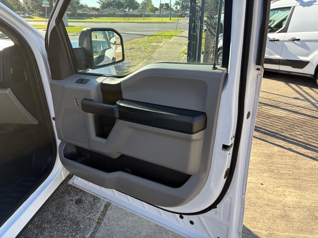 Ford F-150 XL 8-ft. Bed 2WD 2020 Ford F-150 XL 8-ft. Bed 2WD 2020
