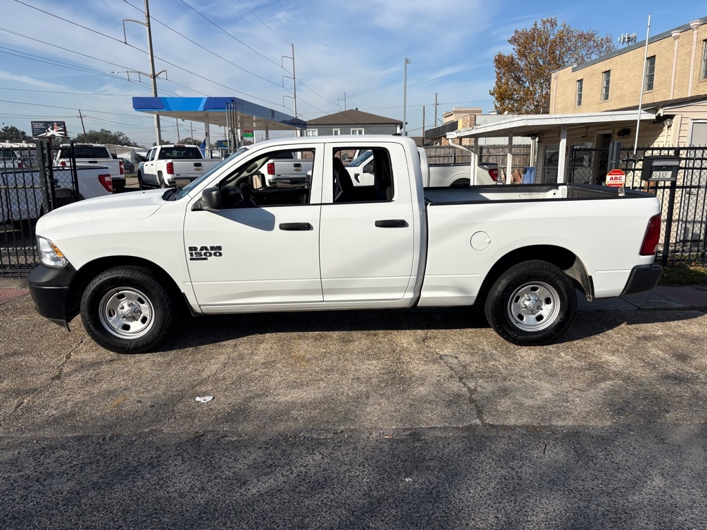 RAM 1500 Classic Tradesman Quad Cab 2WD 2022