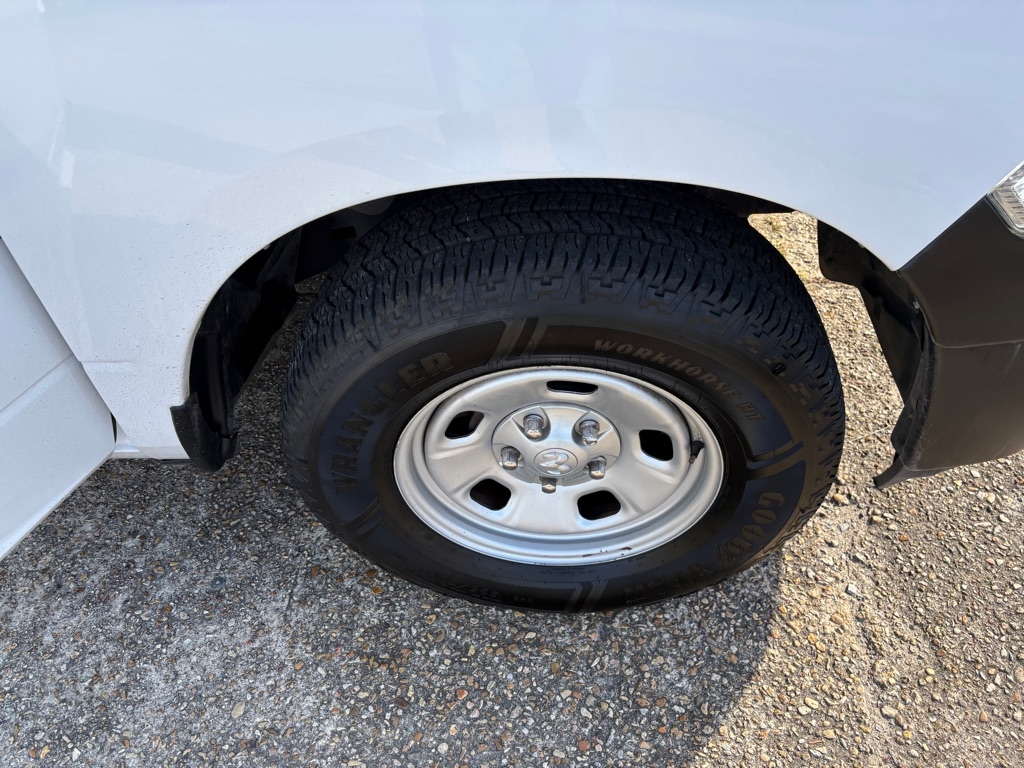 RAM 1500 Classic Tradesman Quad Cab 2WD 2022