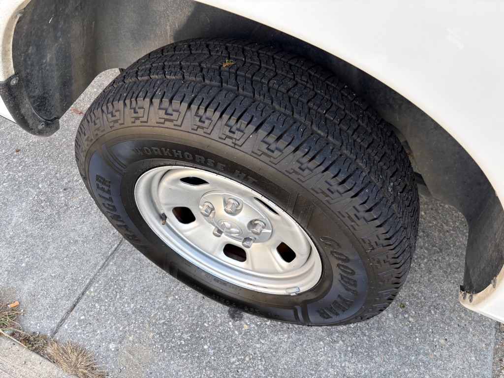 RAM 1500 Classic Tradesman Quad Cab 2WD 2022