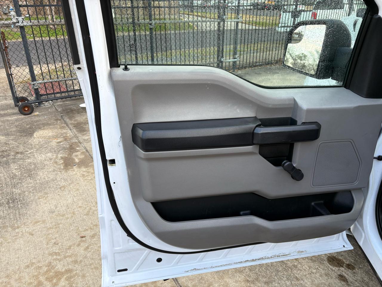 Ford F-150 XL 8-ft. Bed 2WD 2015