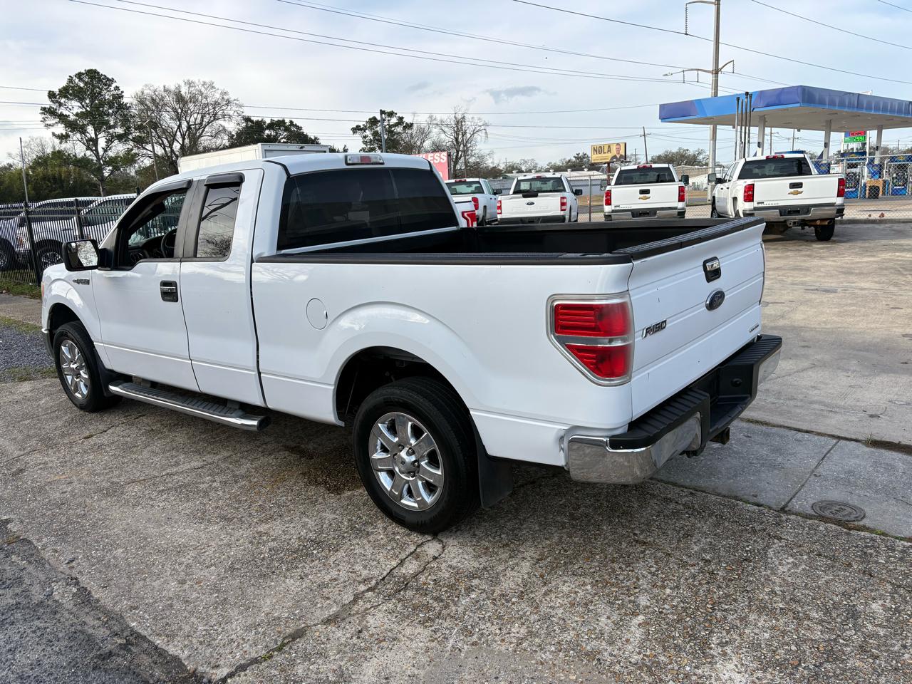 Ford F-150 XL SuperCab 6.5-ft. Bed 2WD 2014