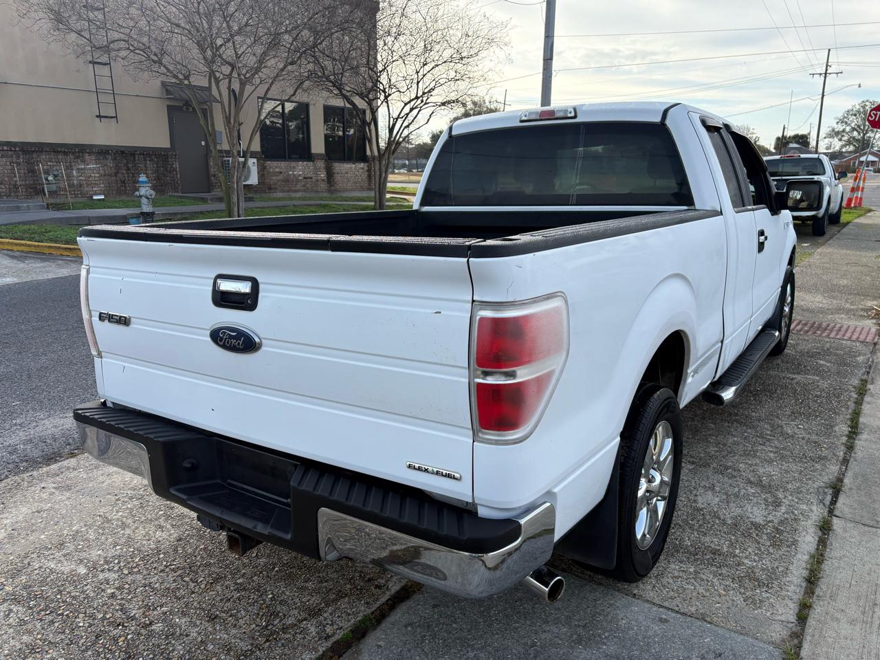 Ford F-150 XL SuperCab 6.5-ft. Bed 2WD 2014