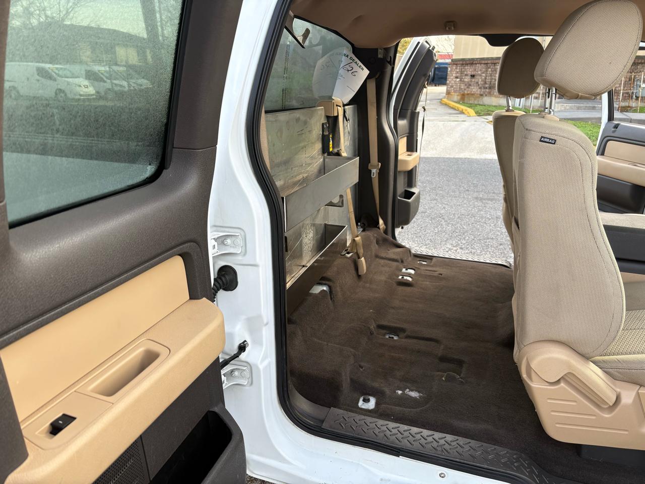 Ford F-150 XL SuperCab 6.5-ft. Bed 2WD 2014