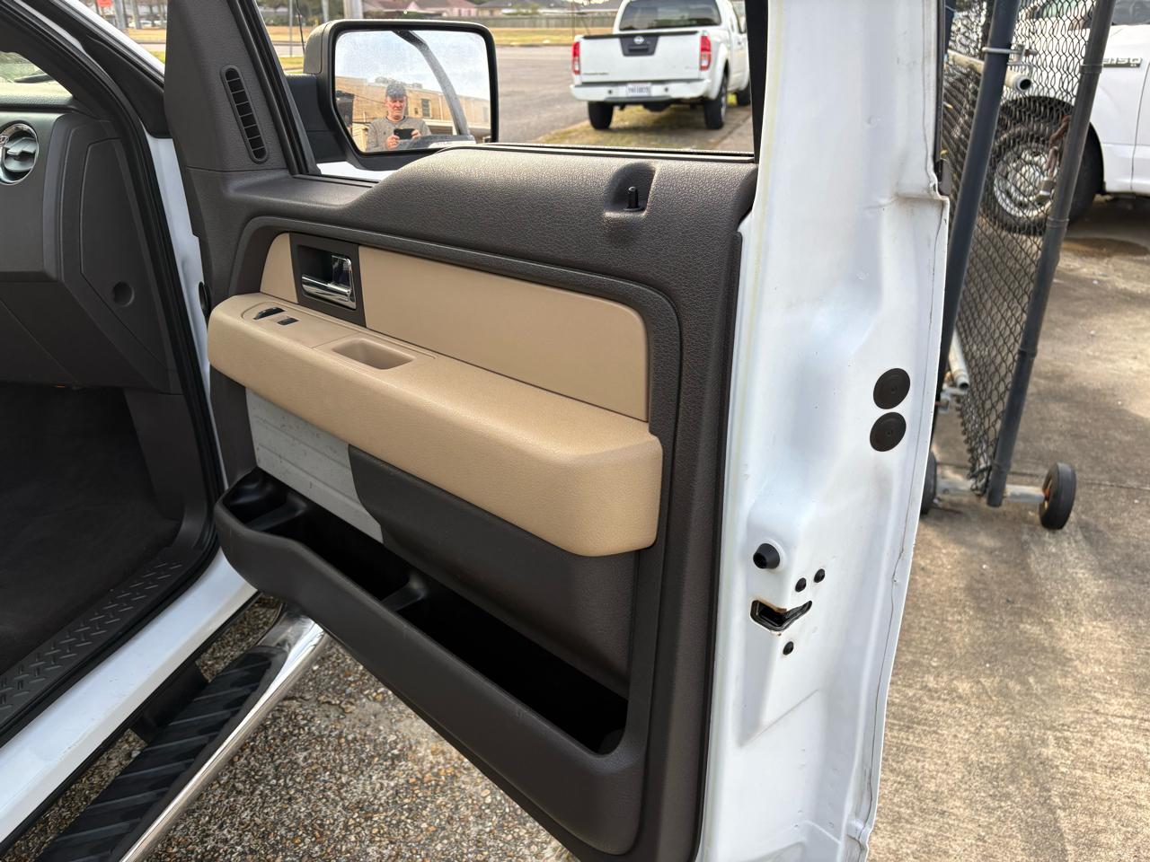 Ford F-150 XL SuperCab 6.5-ft. Bed 2WD 2014