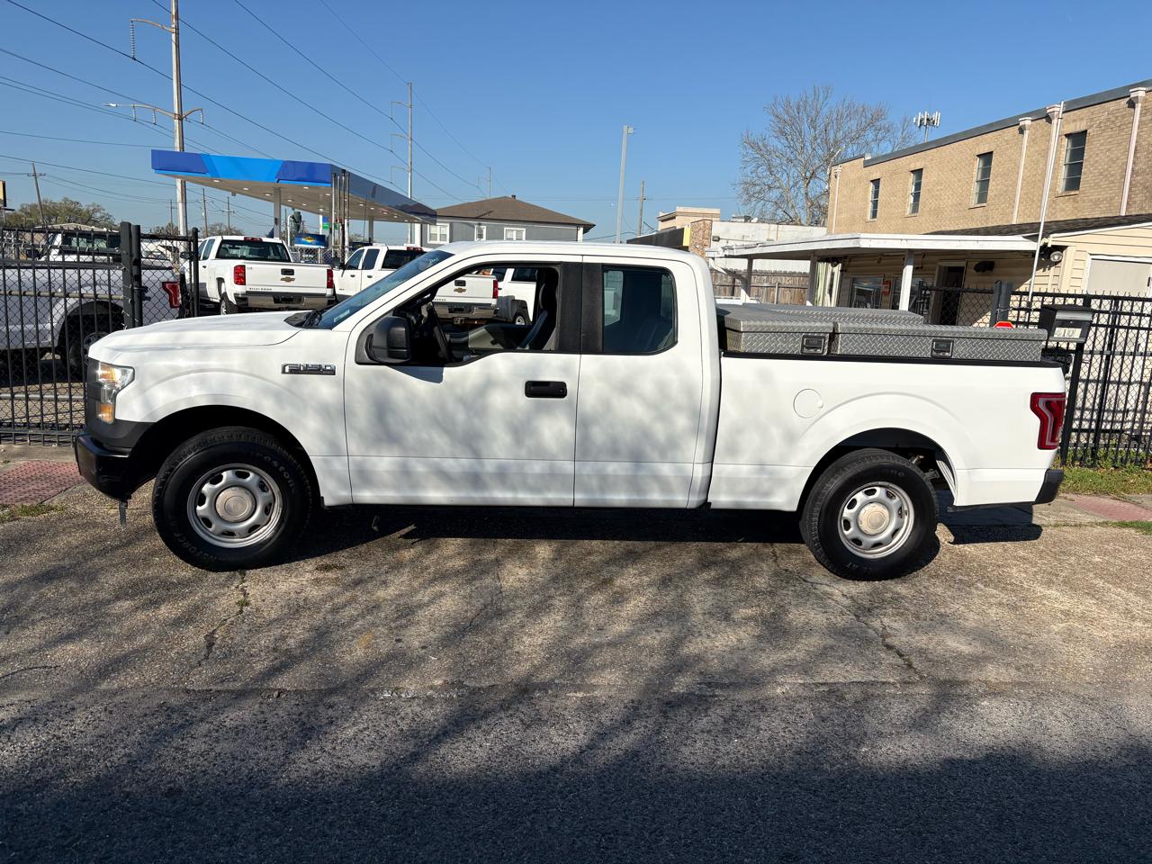 Ford F-150 XL SuperCab 6.5-ft. Bed 2WD 2017
