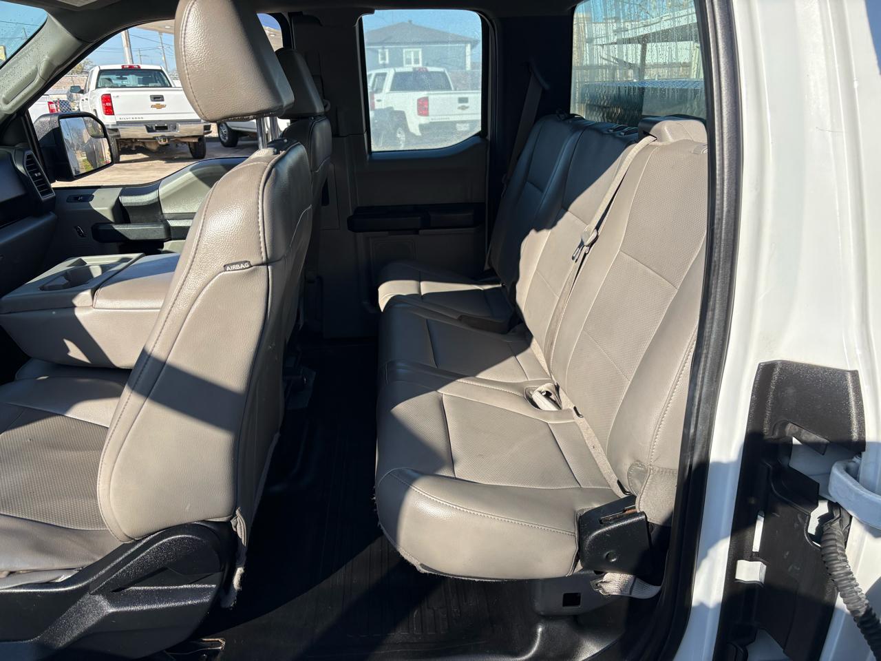 Ford F-150 XL SuperCab 6.5-ft. Bed 2WD 2017