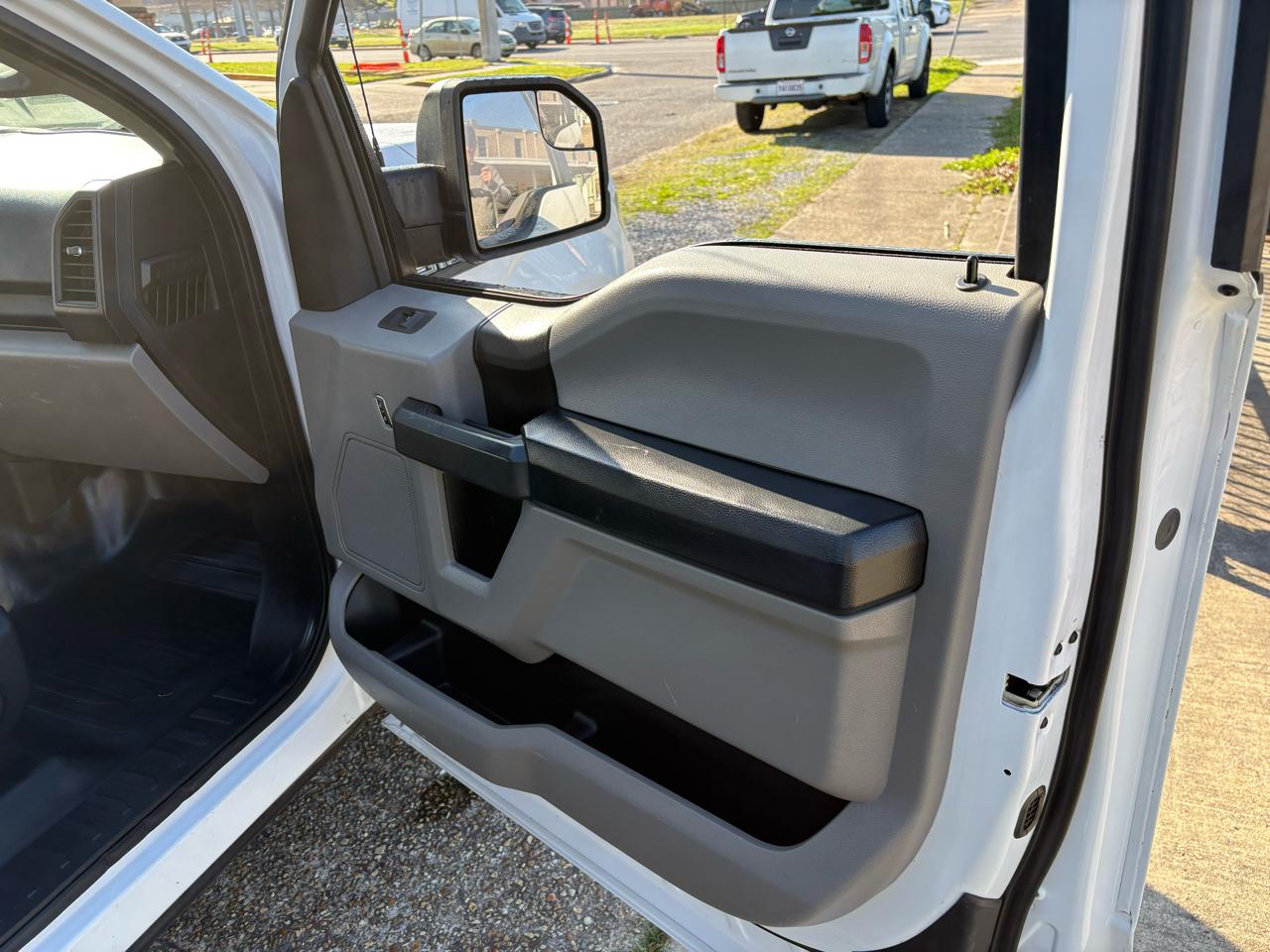 Ford F-150 XL SuperCab 6.5-ft. Bed 2WD 2017