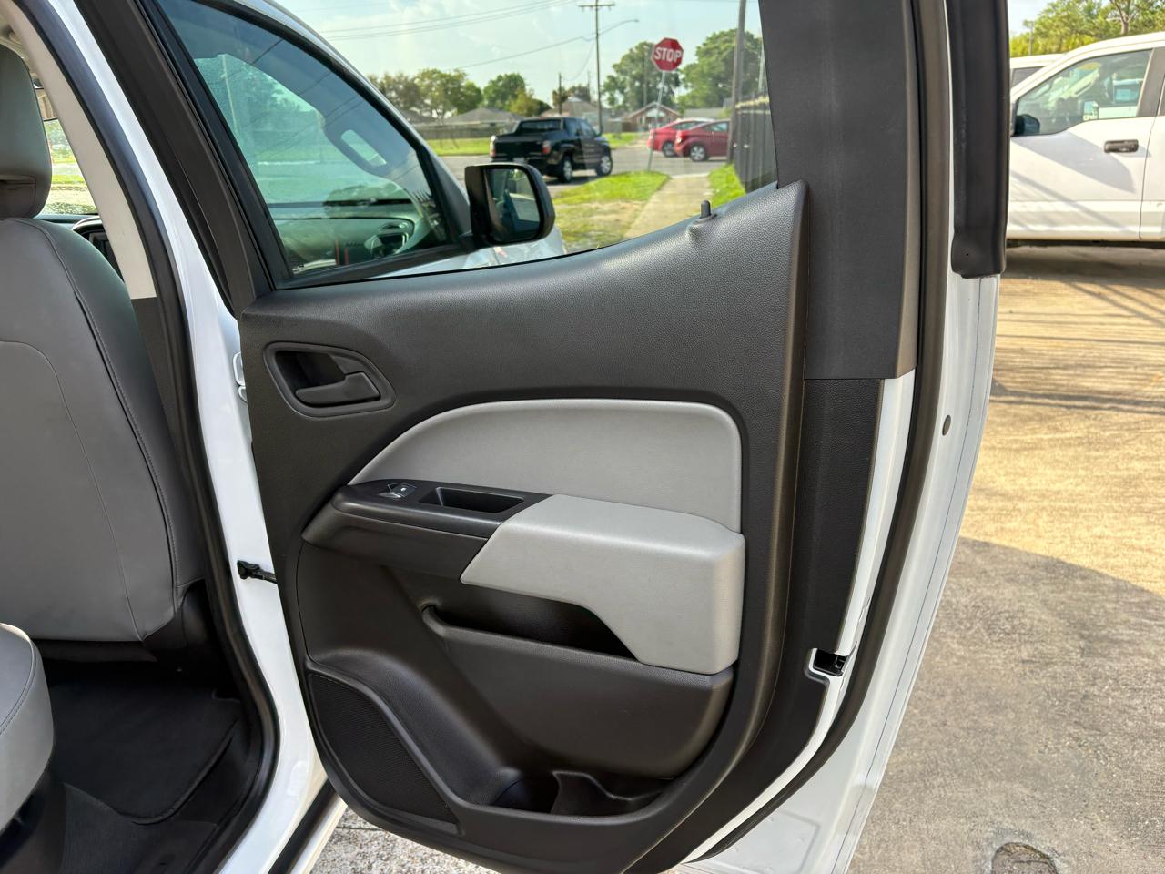 Chevrolet Colorado Work Truck Crew Cab 4WD Short Box 2020