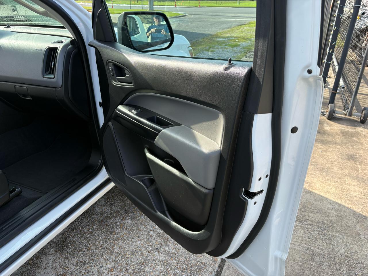 Chevrolet Colorado Work Truck Crew Cab 4WD Short Box 2020