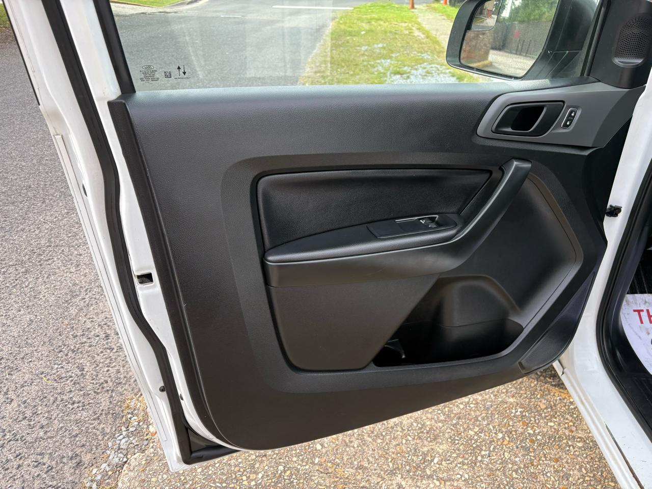 Ford Ranger XL SuperCab 2WD 2021