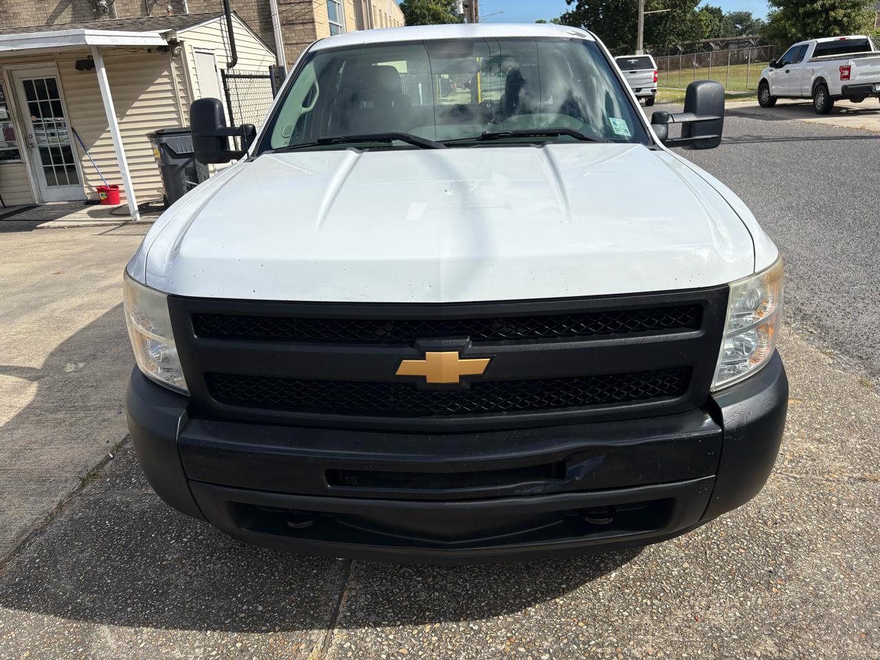 Chevrolet Silverado 1500 Work Truck Crew Cab Short Box 4WD 2013