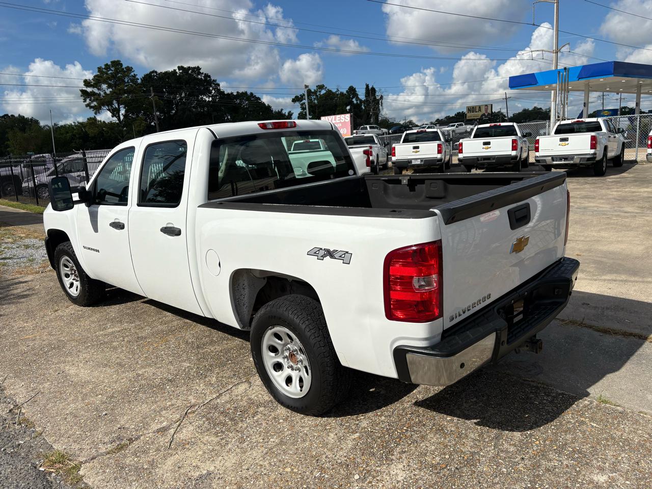 Chevrolet Silverado 1500 Work Truck Crew Cab Short Box 4WD 2013