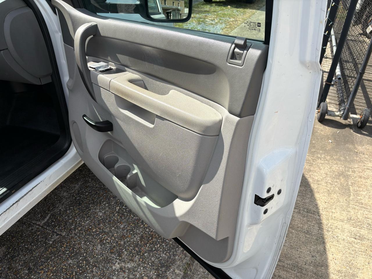 Chevrolet Silverado 1500 Work Truck Crew Cab Short Box 4WD 2013