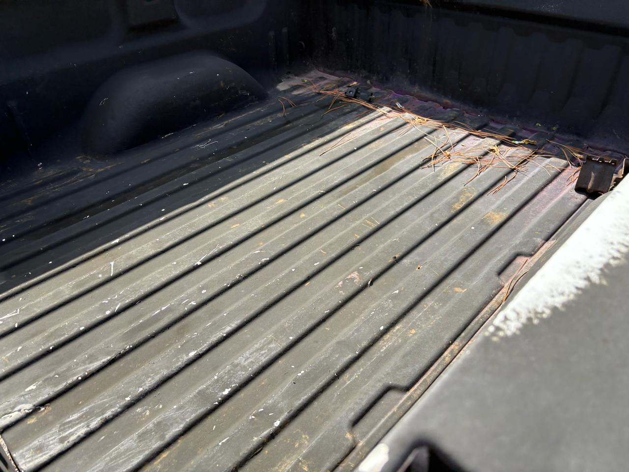 Chevrolet Silverado 1500 Work Truck Crew Cab Short Box 4WD 2013