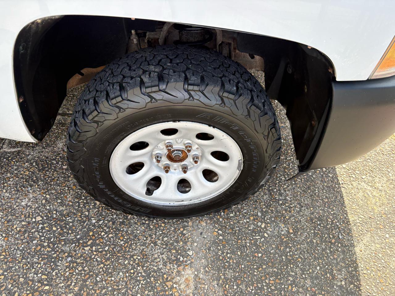 Chevrolet Silverado 1500 Work Truck Crew Cab Short Box 4WD 2013