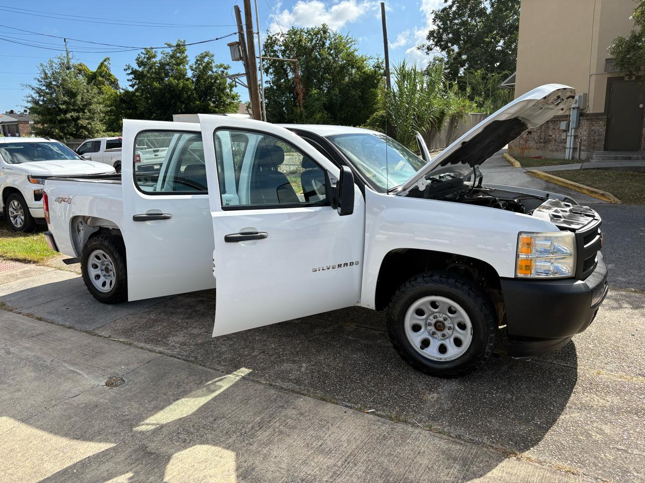 Chevrolet Silverado 1500 Work Truck Crew Cab Short Box 4WD 2013