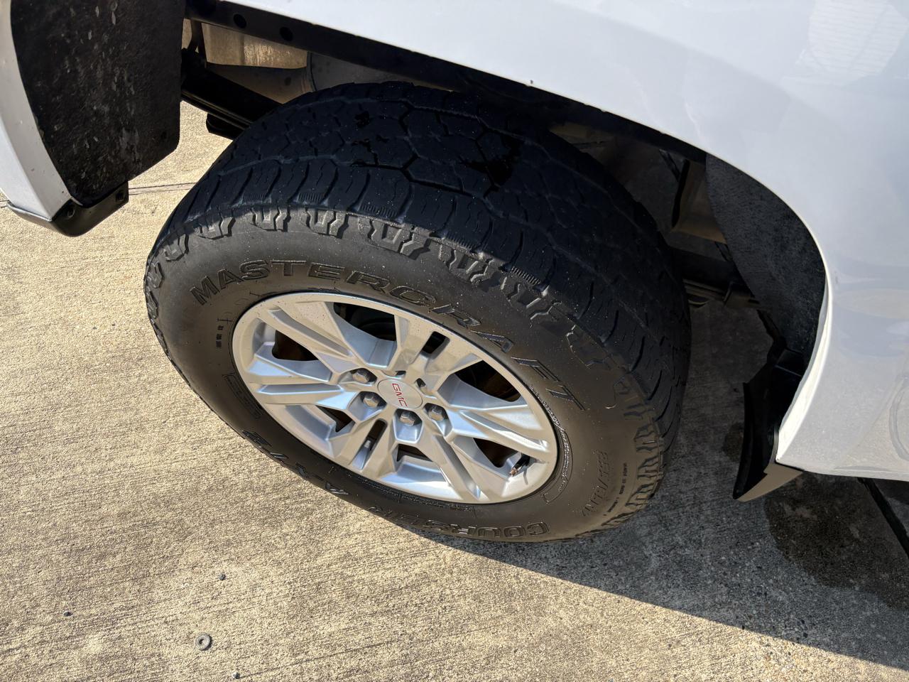 GMC Canyon SLE Crew Cab 2WD 2019