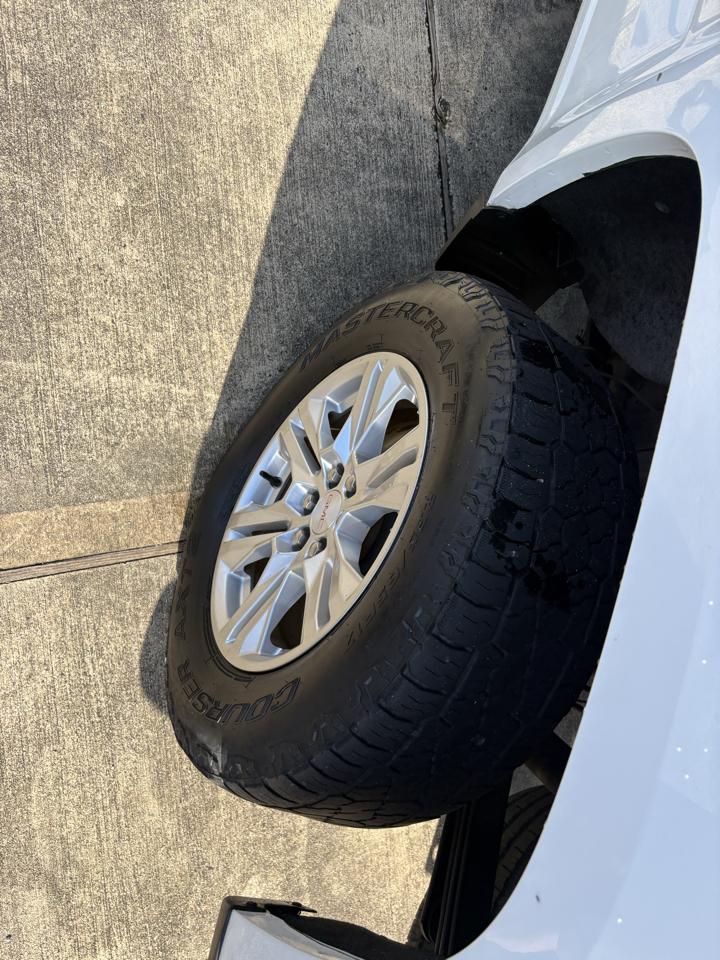 GMC Canyon SLE Crew Cab 2WD 2019