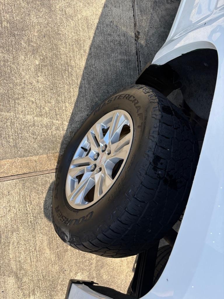 GMC Canyon SLE Crew Cab 2WD 2019
