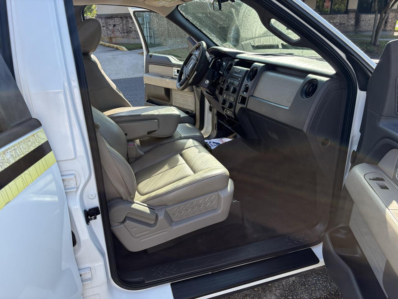 Ford F-150 XL SuperCrew 6.5-ft. Bed 2WD 2009