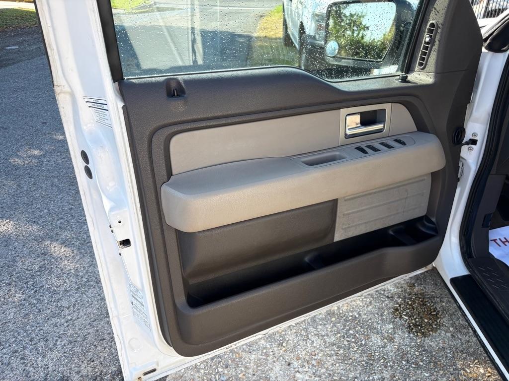 Ford F-150 XL SuperCrew 6.5-ft. Bed 2WD 2009