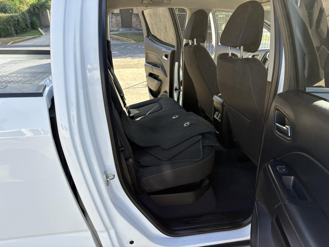 GMC Canyon SLE Crew Cab 2WD 2019
