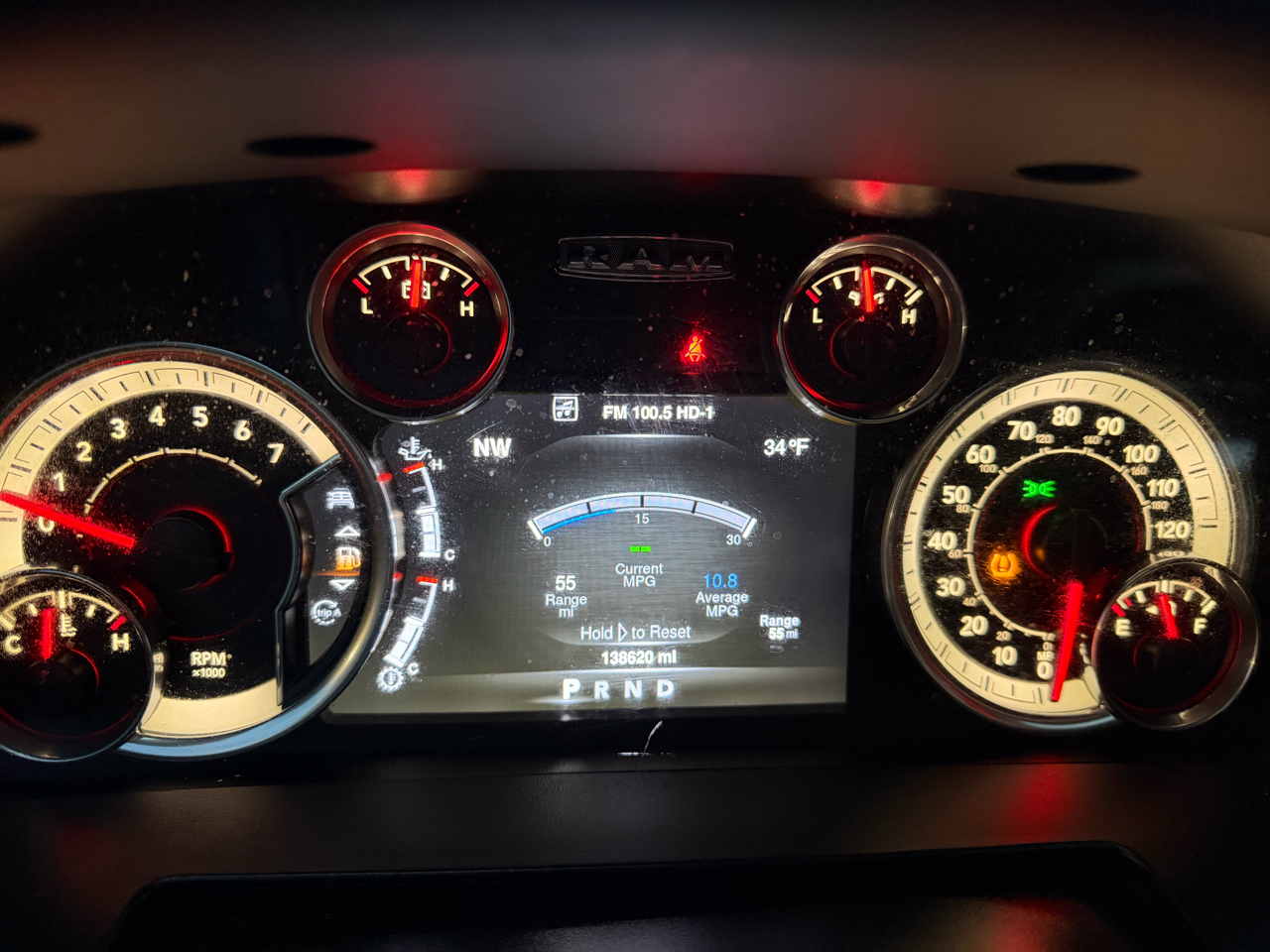 RAM 1500 Laramie Crew Cab SWB 4WD 2016