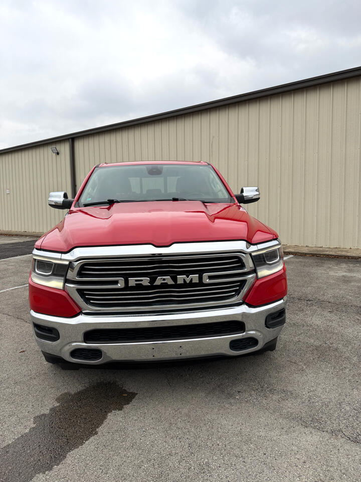 RAM 1500 Laramie Quad Cab 4WD 2020