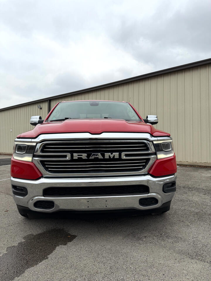 RAM 1500 Laramie Quad Cab 4WD 2020