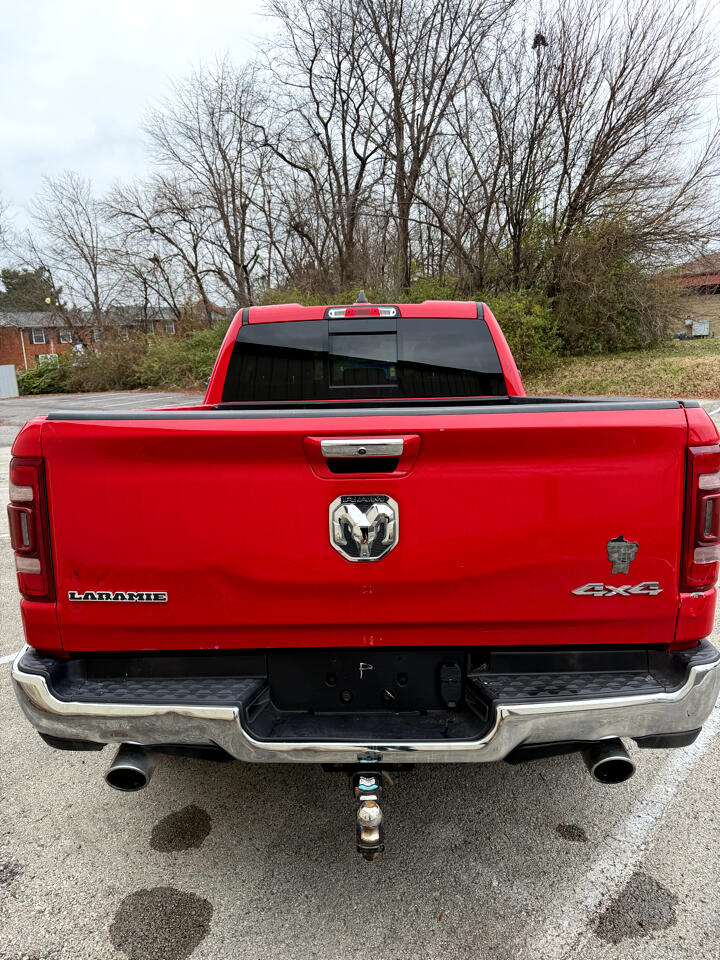 RAM 1500 Laramie Quad Cab 4WD 2020