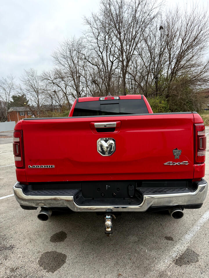 RAM 1500 Laramie Quad Cab 4WD 2020