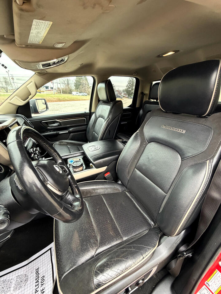 RAM 1500 Laramie Quad Cab 4WD 2020