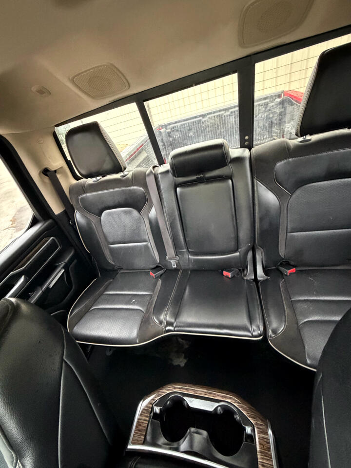 RAM 1500 Laramie Quad Cab 4WD 2020