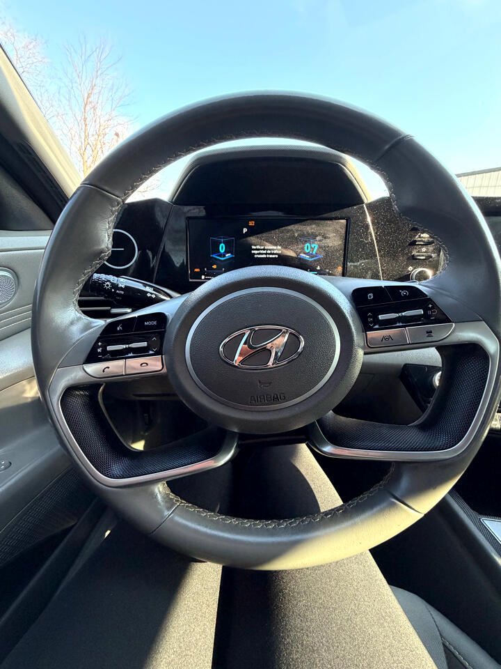 Hyundai Elantra SEL 2022