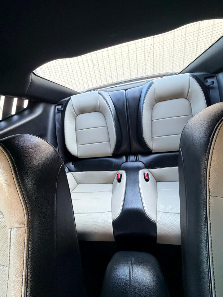 Ford Mustang EcoBoost Coupe 2015