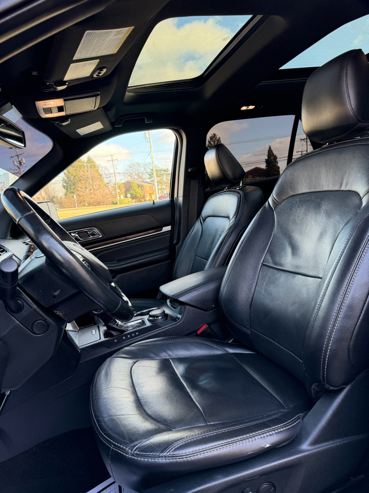 Ford Explorer Limited 4WD 2019