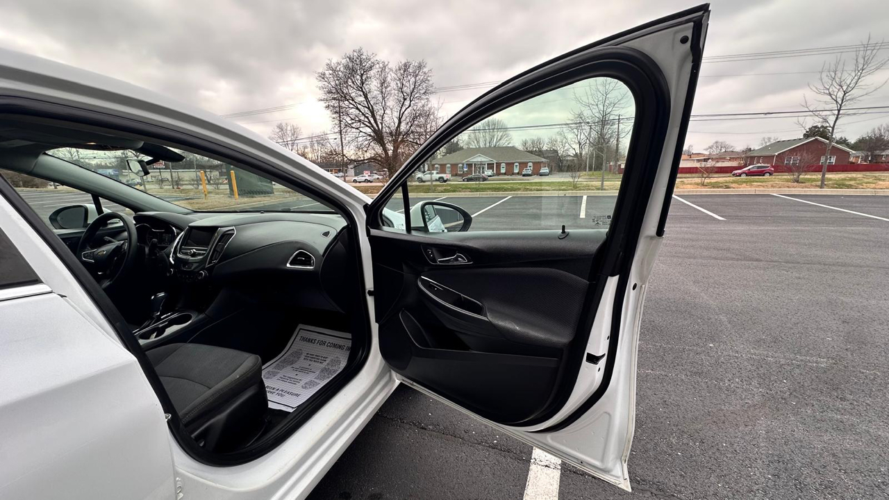 Chevrolet Cruze LT Auto 2019