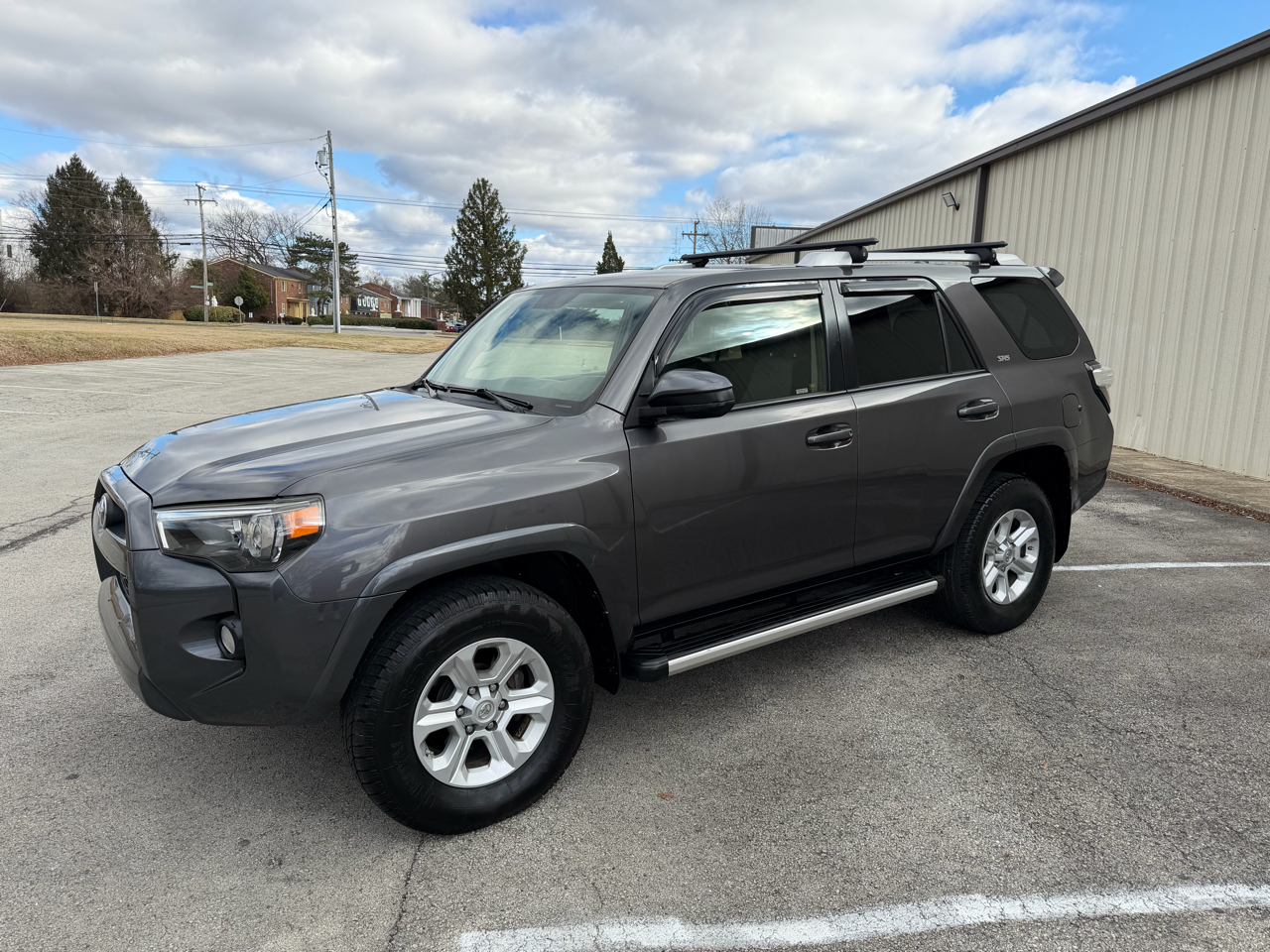 Toyota 4Runner SR5 4WD 2016
