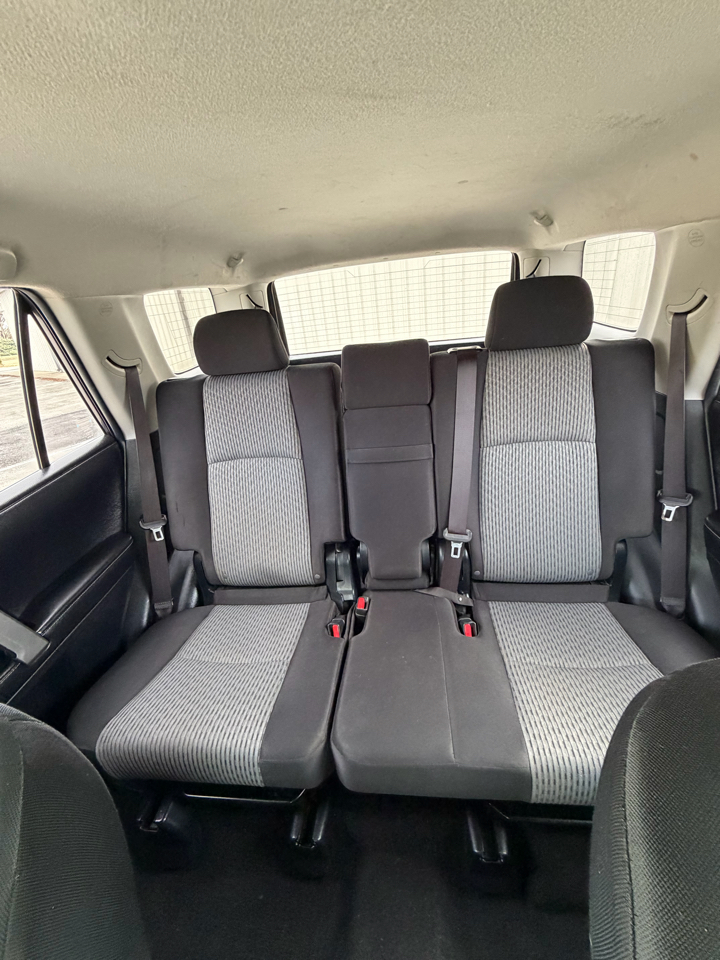 Toyota 4Runner SR5 4WD 2016