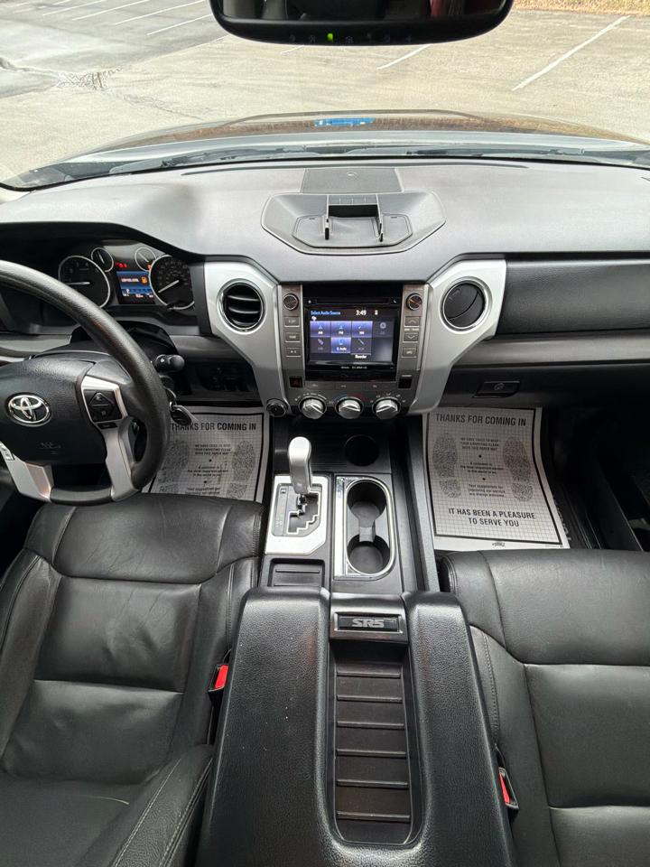 Toyota Tundra SR5 5.7L V8 FFV Double Cab 4WD 2016