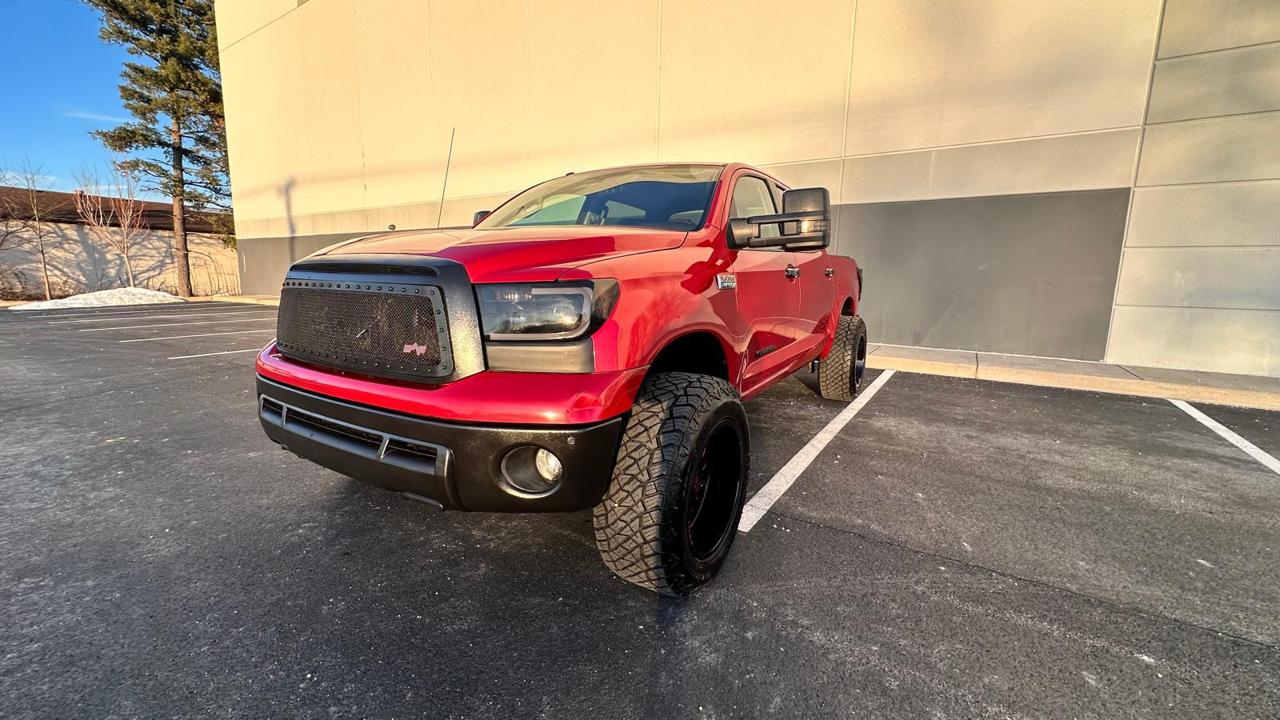 Toyota Tundra Limited 5.7L FFV CrewMax 4WD 2012