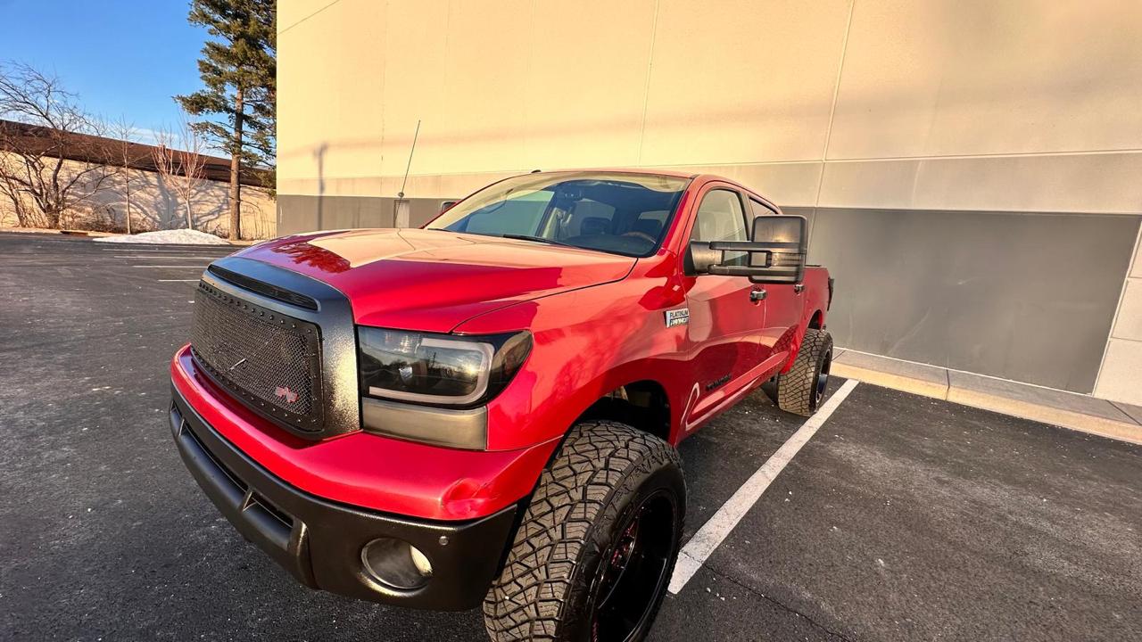 Toyota Tundra Limited 5.7L FFV CrewMax 4WD 2012