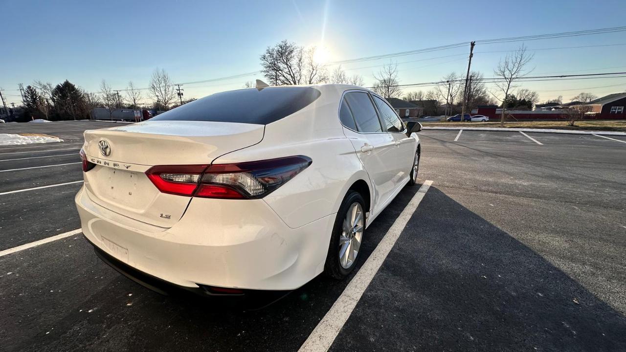 Toyota Camry LE 2021