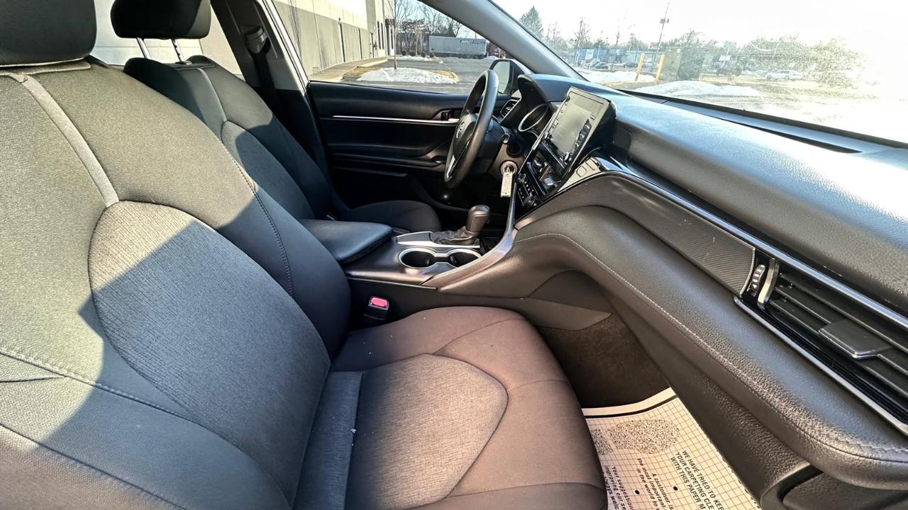 Toyota Camry LE 2021